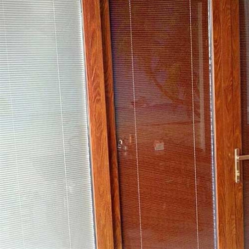 內(nèi)置百葉門窗