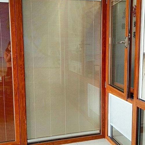 內(nèi)置百葉門(mén)窗